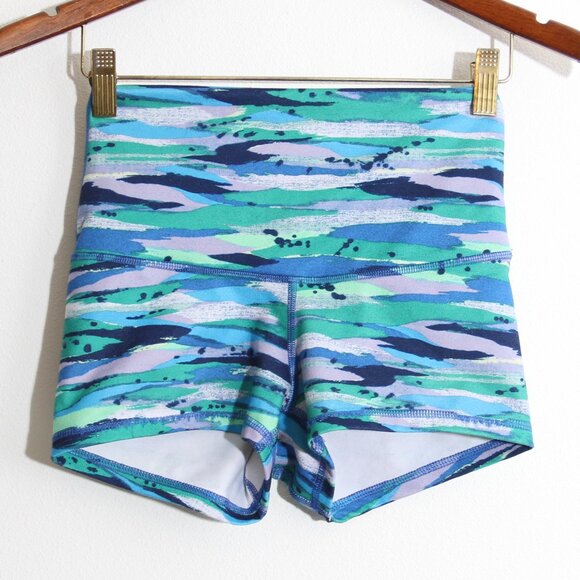 Lululemon Boogie Short (Roll Down) *Full-On Luon Seven Wonders Multi Size 4 - Picture 2 of 12